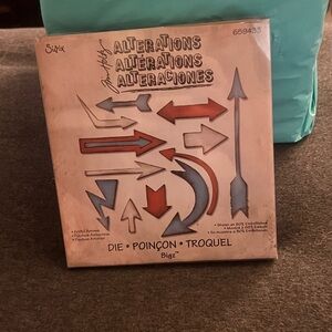 Tim Holtz Alterations Sizzix Bigz Die